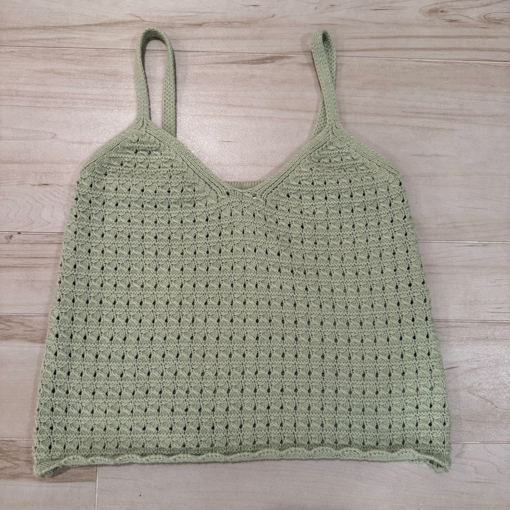 Hippie Rose Sage Green Cropped Knit Tank Top Size M